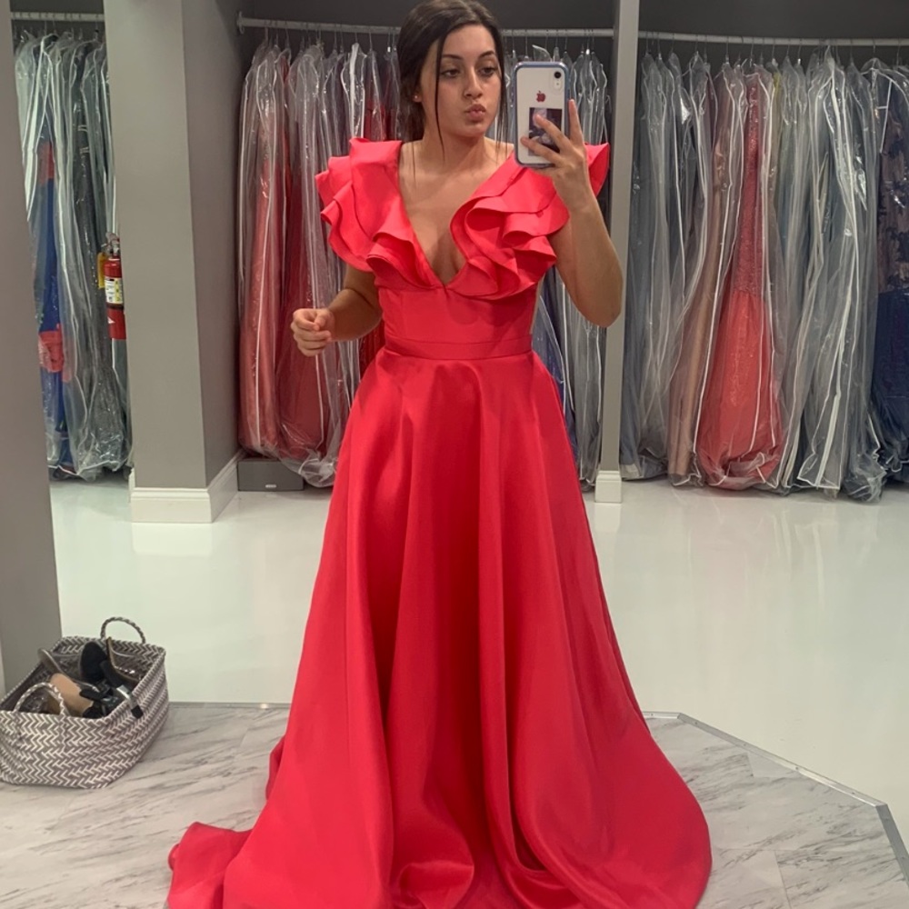 Brand new Sherri hill prom dress